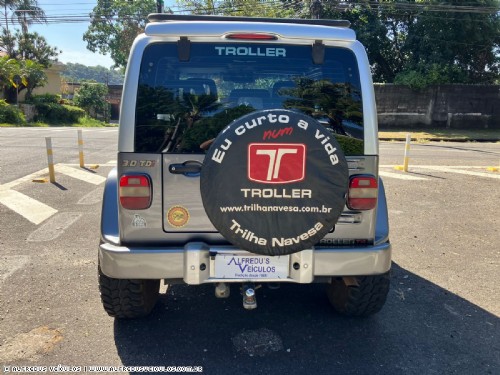 Troller T4 TDI 3.0 4X4 2011/2011